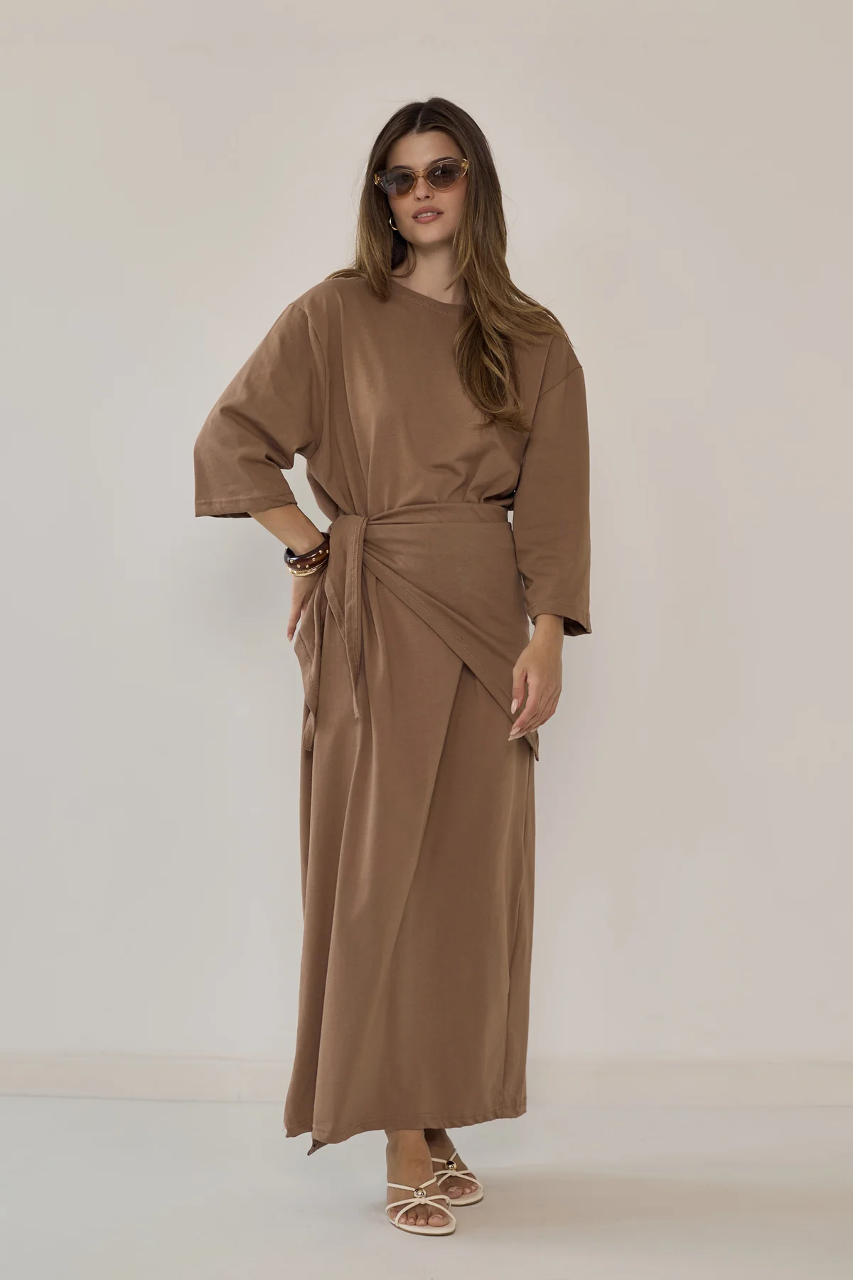 ZOYA: אופנה צנועה, שיק ללא פשרות
